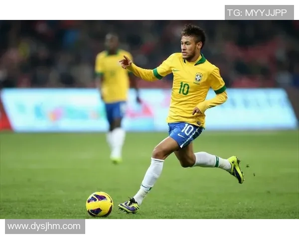 足球明星内马尔的辉煌历程与场上风采解析 足球明星内马尔的辉煌历程与场上风采解析